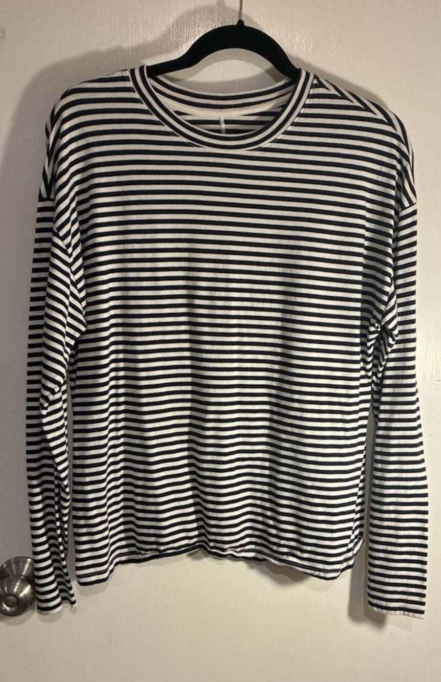 A New Day Navy and White Striped Long Sleeve Oversized Crew Neck T-Shirt Size M